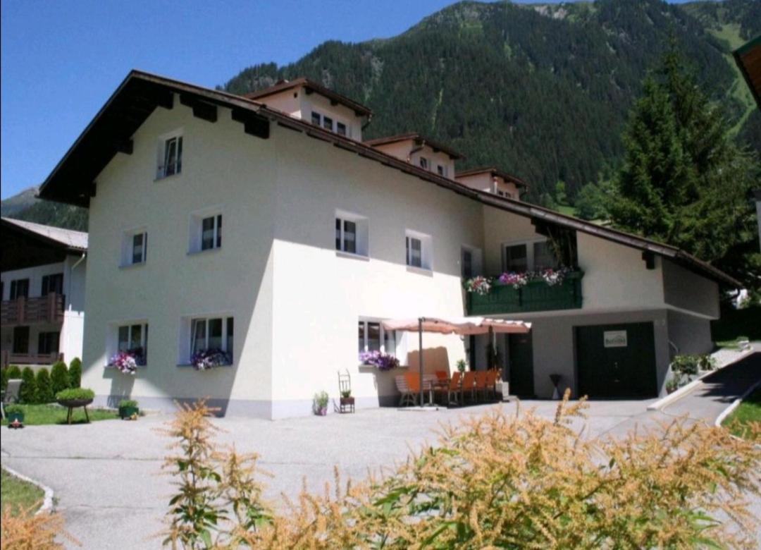 Ferienhaus Durig กาชูร์น ภายนอก รูปภาพ