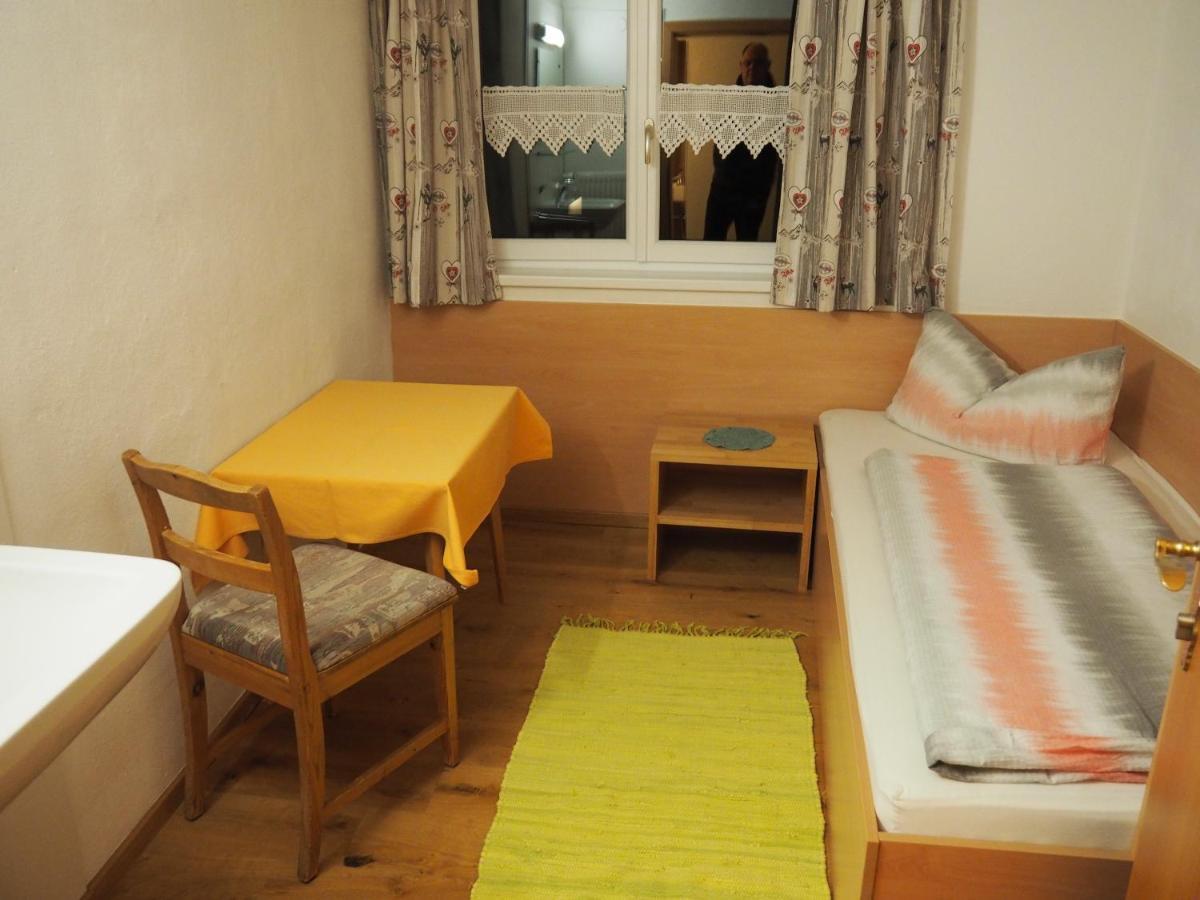 Ferienhaus Durig กาชูร์น ภายนอก รูปภาพ