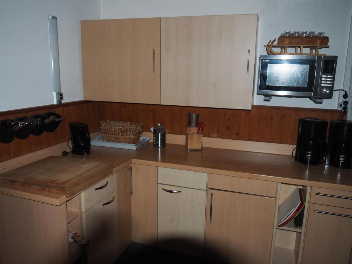 Ferienhaus Durig กาชูร์น ภายนอก รูปภาพ